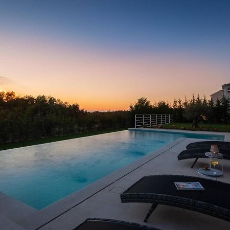 Villa Divine By Ilc Brtonigla Exteriér fotografie